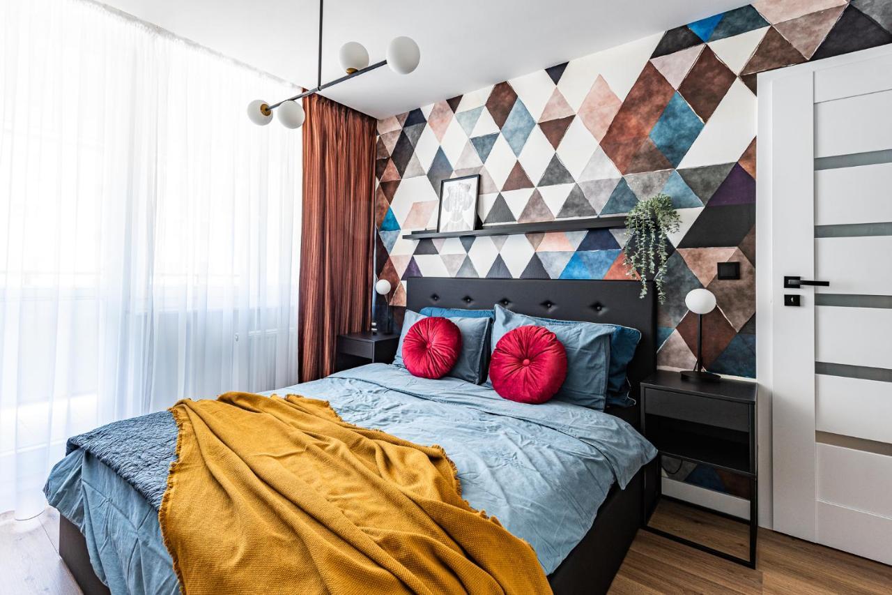 Apartment Frida Katowice Ligota Near Hospitals & Sum Luaran gambar